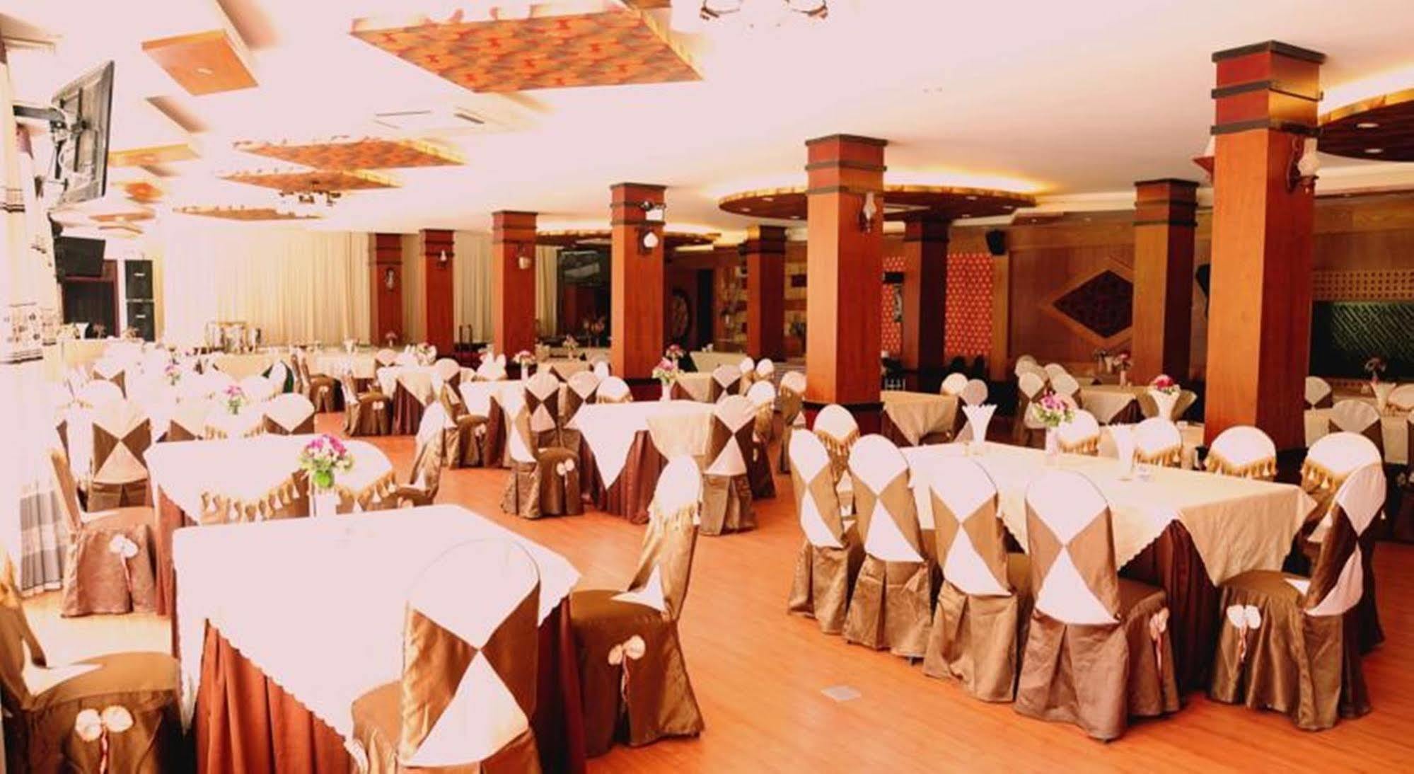Cuu Long Hotel Кан То Екстериор снимка