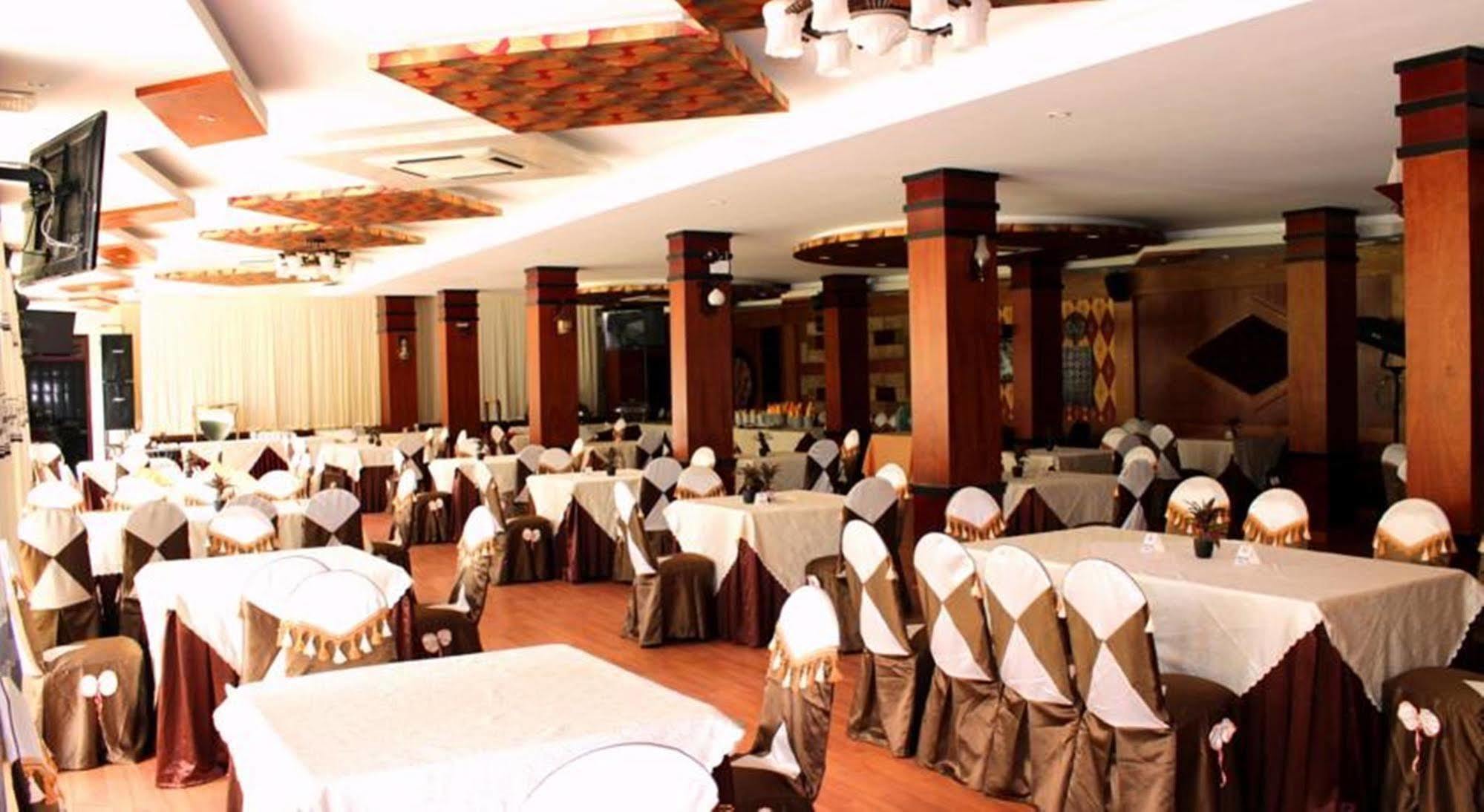 Cuu Long Hotel Кан То Екстериор снимка
