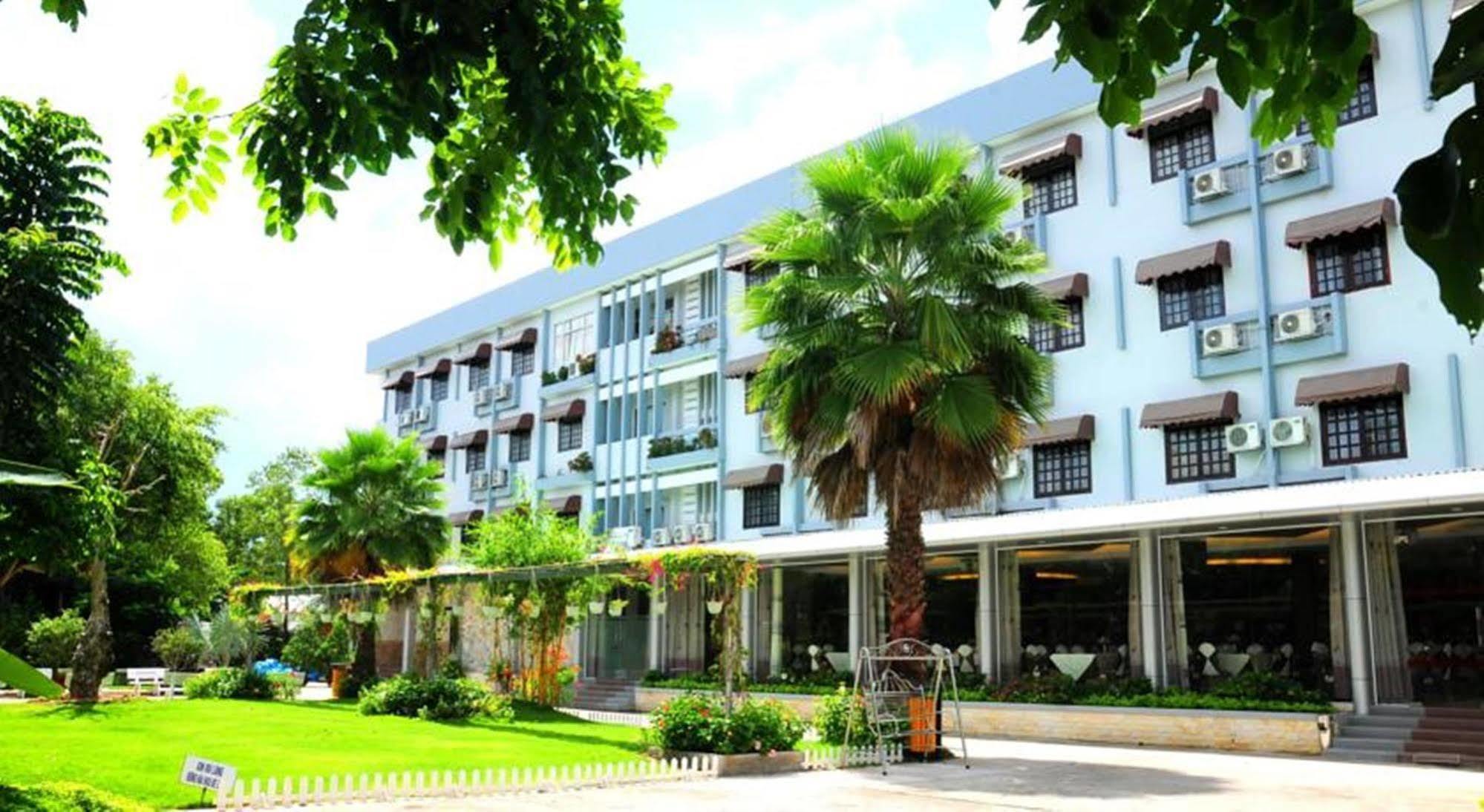 Cuu Long Hotel Кан То Екстериор снимка